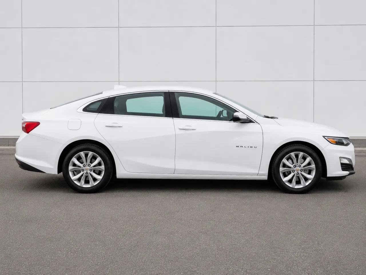 2019 Chevrolet Malibu LT thumbnail 7