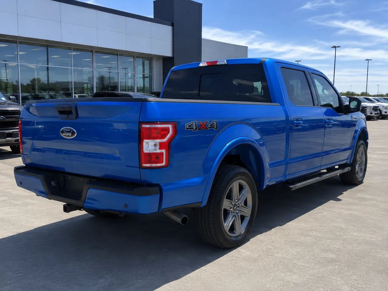 2019 Ford F-150 XLT SuperCrew 4x4 thumbnail 4
