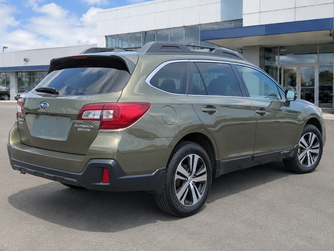 2019 Subaru Outback Touring thumbnail 5