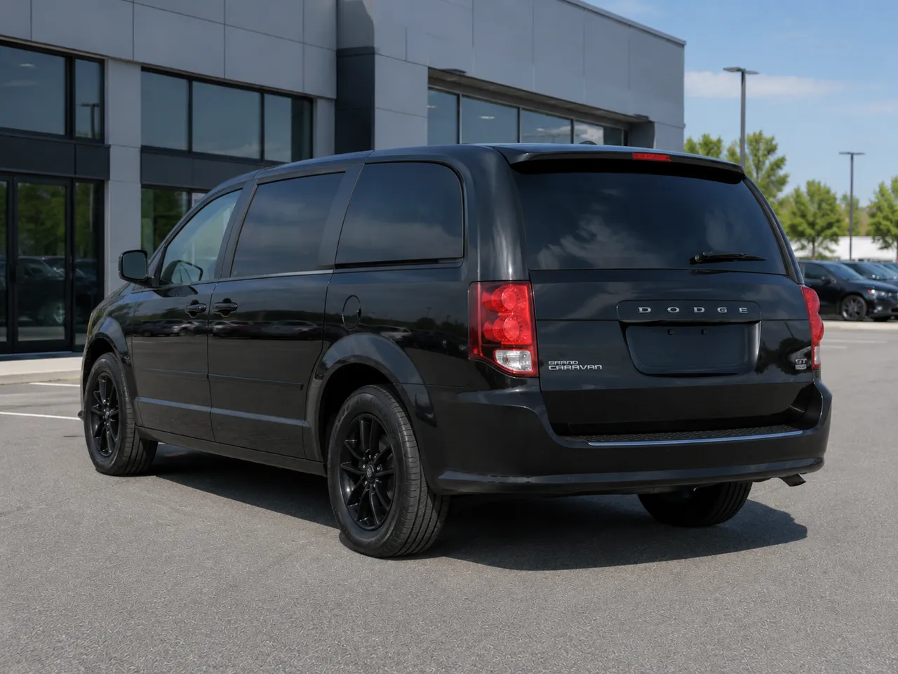2020 Dodge Grand Caravan GT thumbnail 4