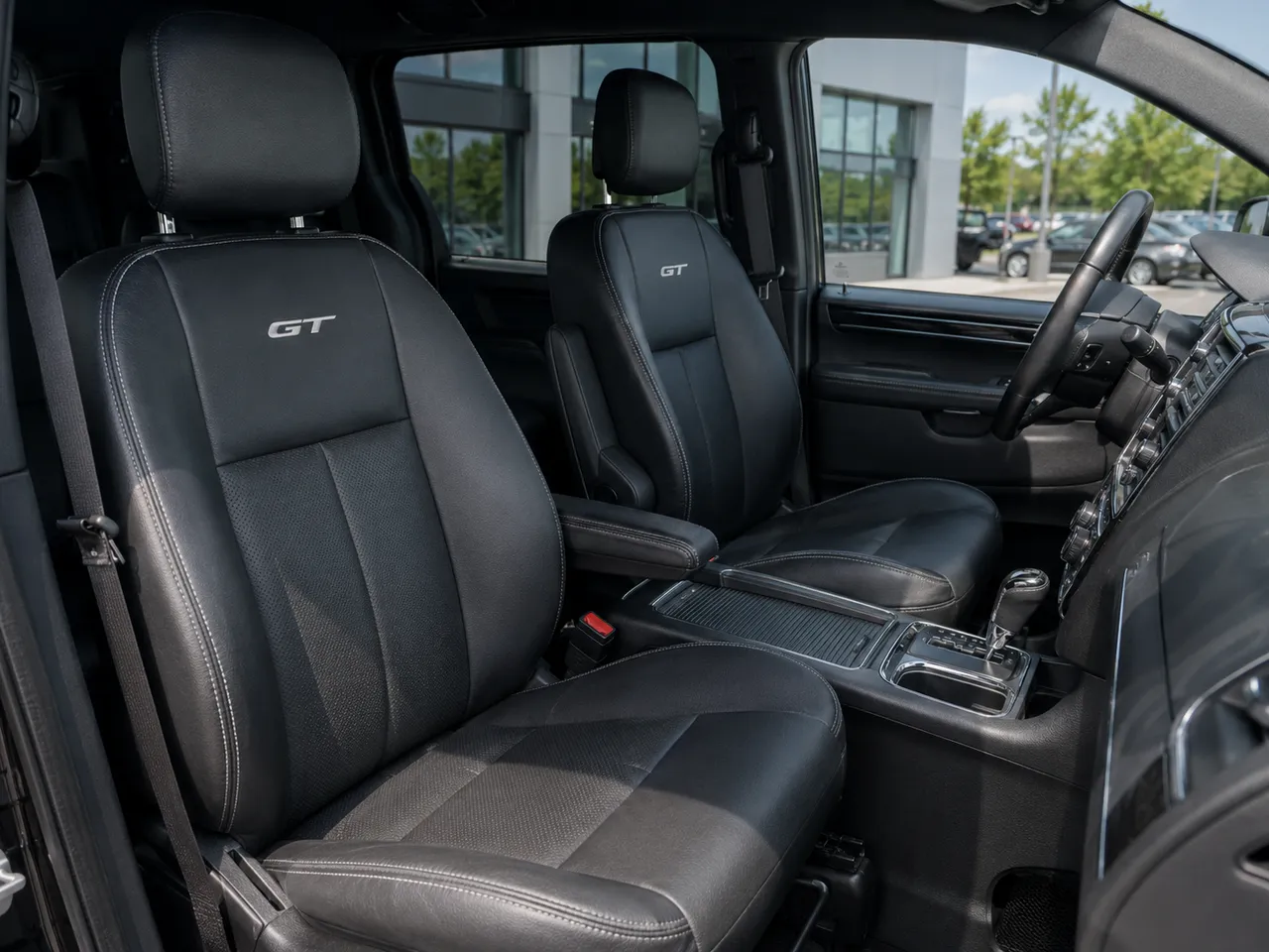 2020 Dodge Grand Caravan GT thumbnail 7
