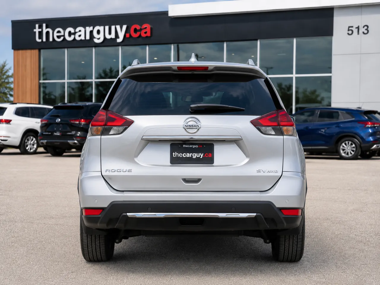 2020 Nissan Rogue SV AWD thumbnail 5